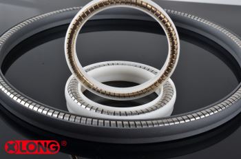 สปริงเหล็กเสริม PTFE เทฟลอนซีล